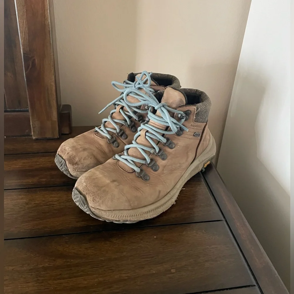 Columbia Womens Ontario Mid Hiking Boots size 8 waterproof blue brown
